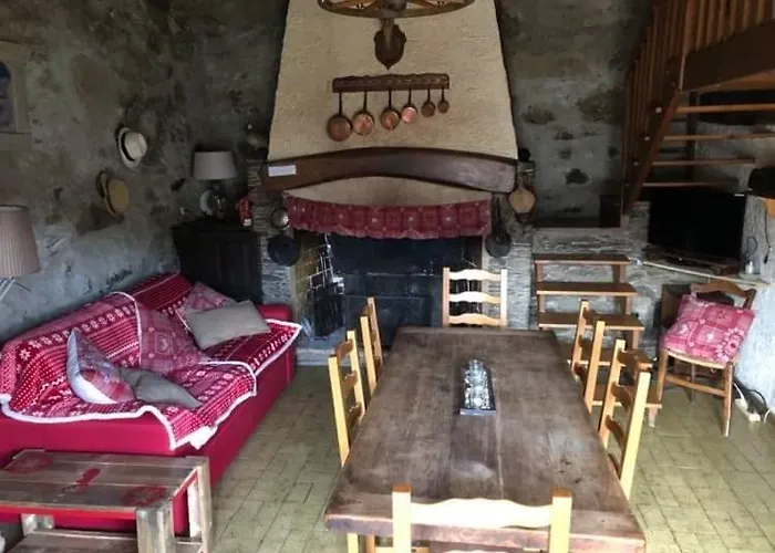 Grange Ancienne Amenagee * Rabat-les-Trois-Seigneurs